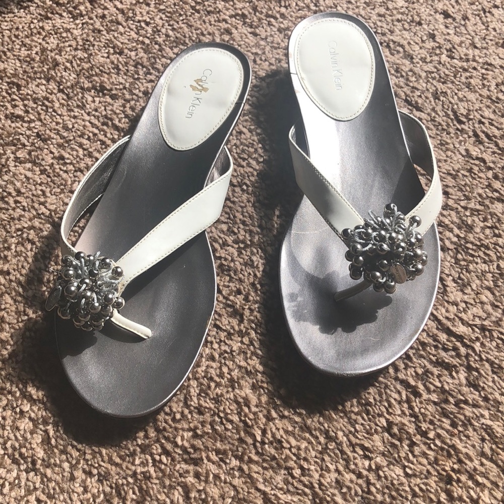 Calvin Klein Delilah Sandal. Size 8 1/2